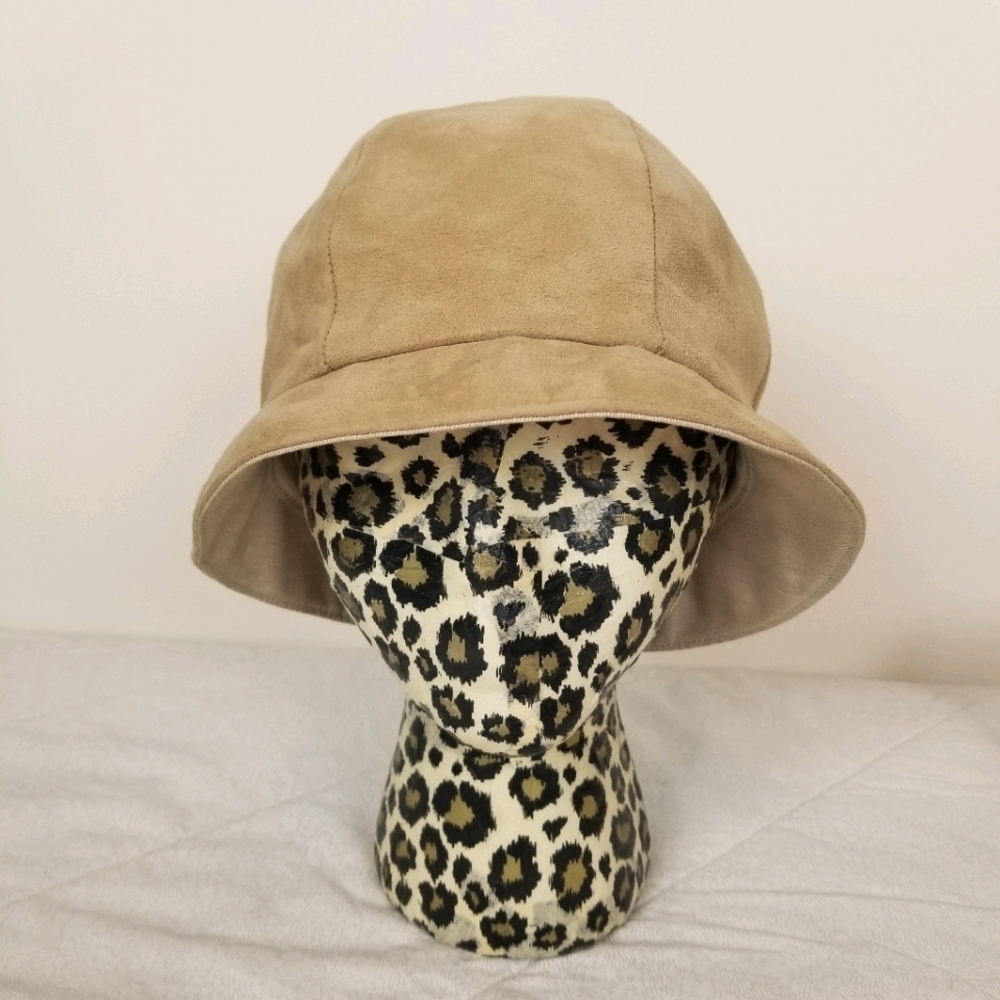 Jean Sutton vintage cloche tan faux suede hat bohemian hippie festival 70's